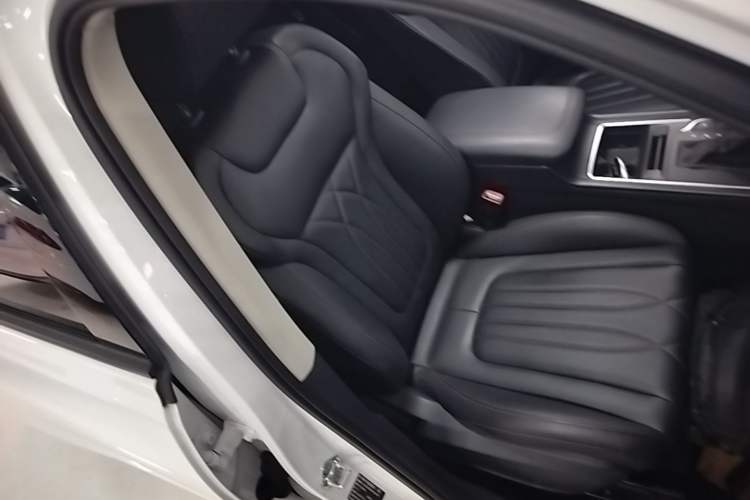 Used Bestune T55 2022 1.5T Automatic Leap Edition Right Front Seat