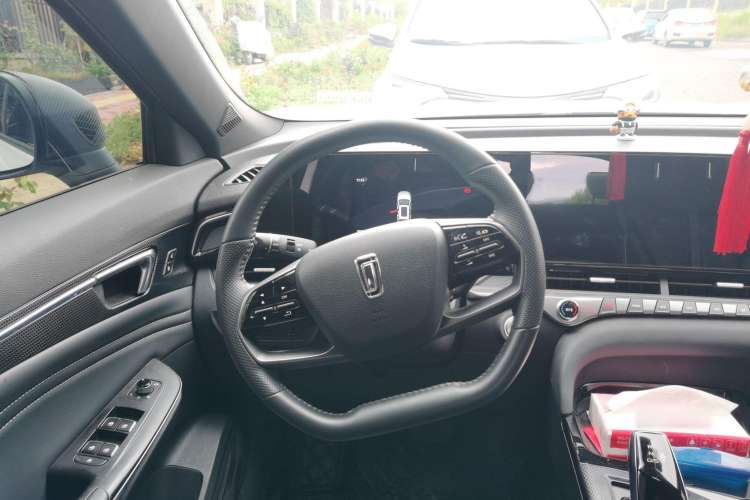 Used Bestune T55 2022 1.5T Automatic ZHUOYUE Model Steering Wheel