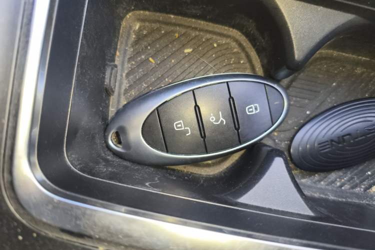 Used Bestune T55 2022 1.5T Automatic Leap Edition Vehicle Key