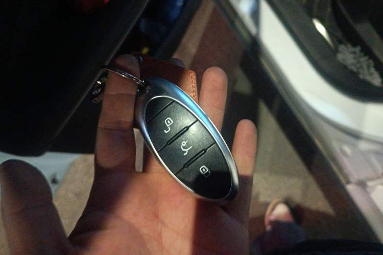 Used Bestune T55 2022 1.5T Automatic Leap Edition Vehicle Key