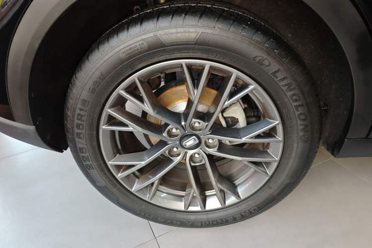 Used Bestune T55 2023 1.5T Automatic Leap Model Right Rear Wheel Hub