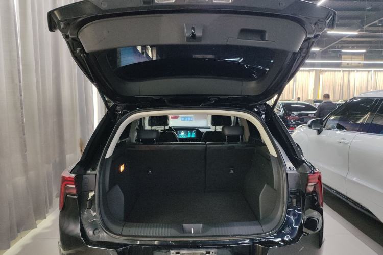 Used Bestune T55 2023 1.5T Automatic Leap Model Trunk