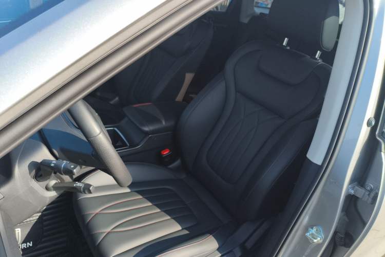 Used Bestune T55 2023 1.5T Automatic Leap Model Left Front Seat
