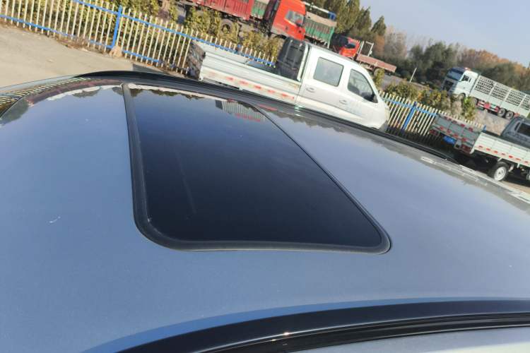 Used Bestune T55 2023 1.5T Automatic Leap Model Roof