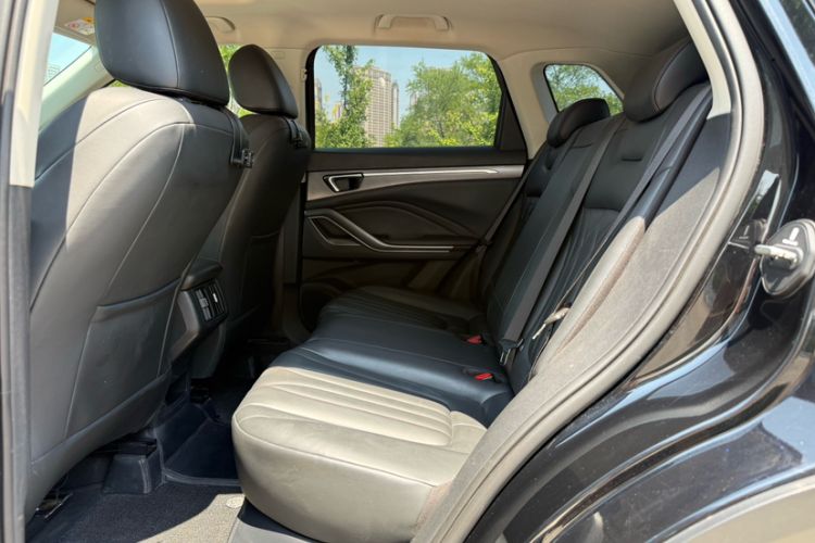 Used Bestune T55 2023 1.5T Automatic Leap Model Interior 3
