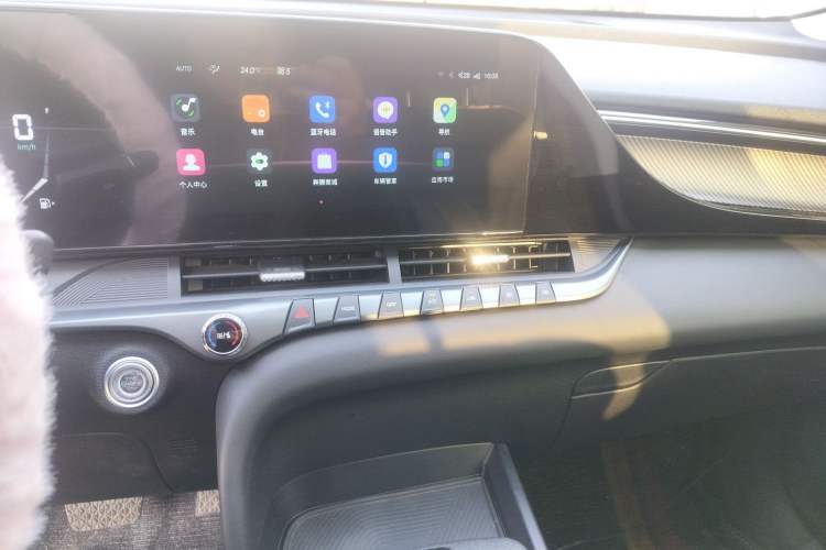Used Bestune T55 2023 1.5T Automatic Leap Model Audio And AC Panel