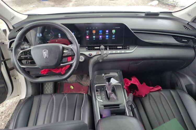 Used Bestune T55 2023 1.5T Automatic Leap Model Center Console