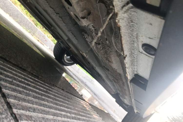 Used Bestune T55 2023 1.5T Automatic Leap Model Chassis Front Left