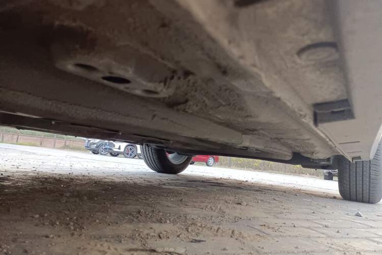 Used Bestune T55 2023 1.5T Automatic Leap Model Chassis Front Left