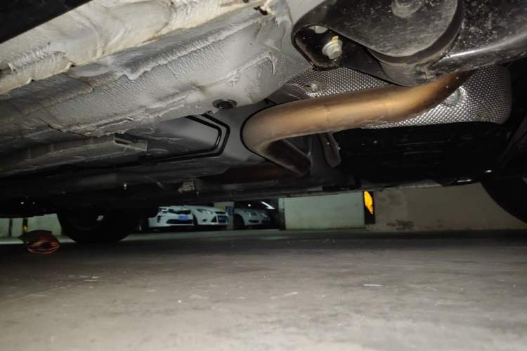 Used Bestune T55 2023 1.5T Automatic Leap Model Chassis Rear Left