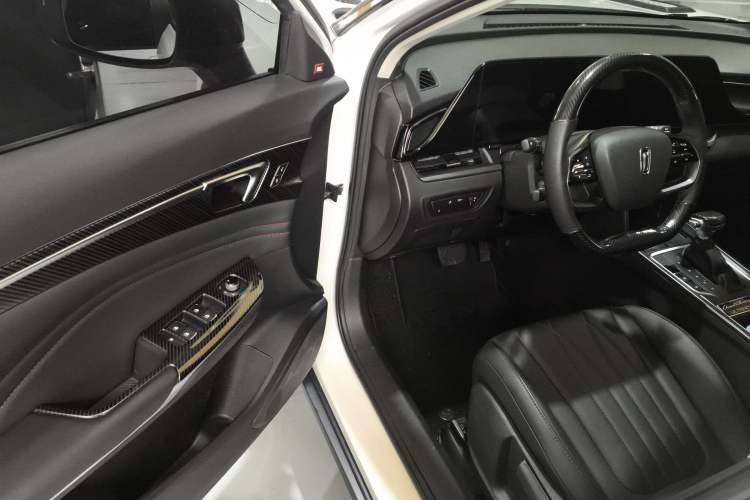 Used Bestune T55 2023 1.5T Automatic Leap Model Driver Seat