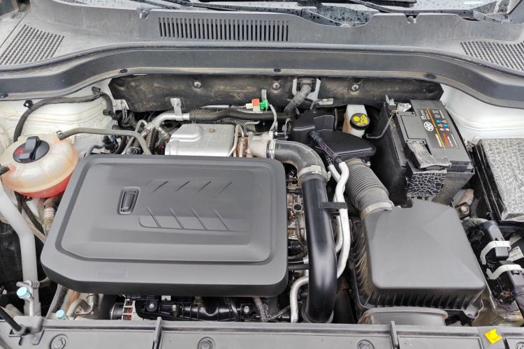 Used Bestune T55 2023 1.5T Automatic Leap Model Engine Bay