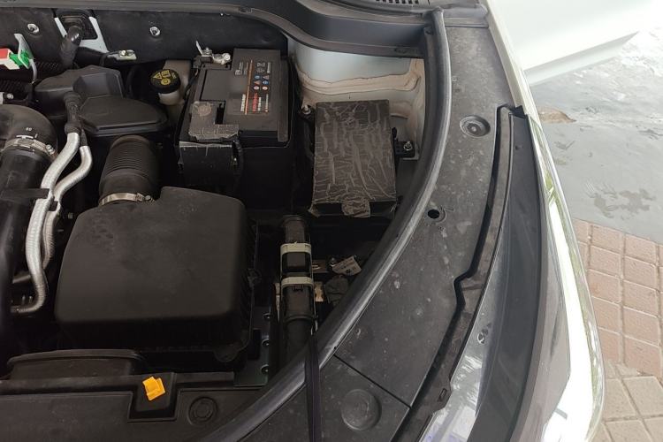 Used Bestune T55 2023 1.5T Automatic Leap Model Engine Bay Left
