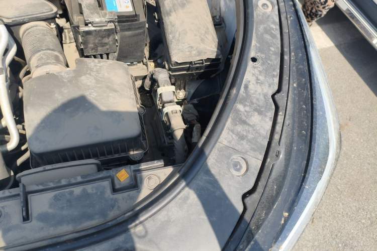 Used Bestune T55 2023 1.5T Automatic Leap Model Engine Bay Left