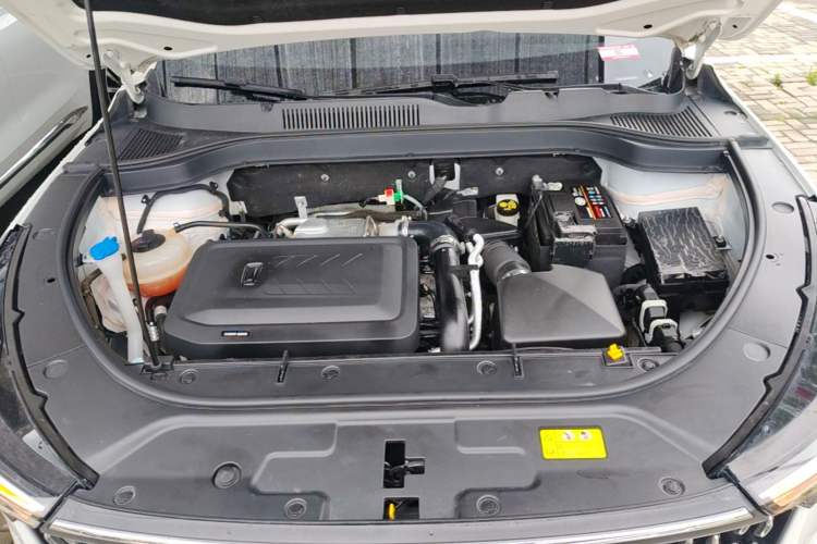 Used Bestune T55 2023 1.5T Automatic Leap Model Engine Bay