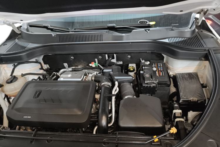 Used Bestune T55 2023 1.5T Automatic Leap Model Engine Bay