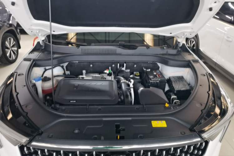 Used Bestune T55 2023 1.5T Automatic Leap Model Engine Bay