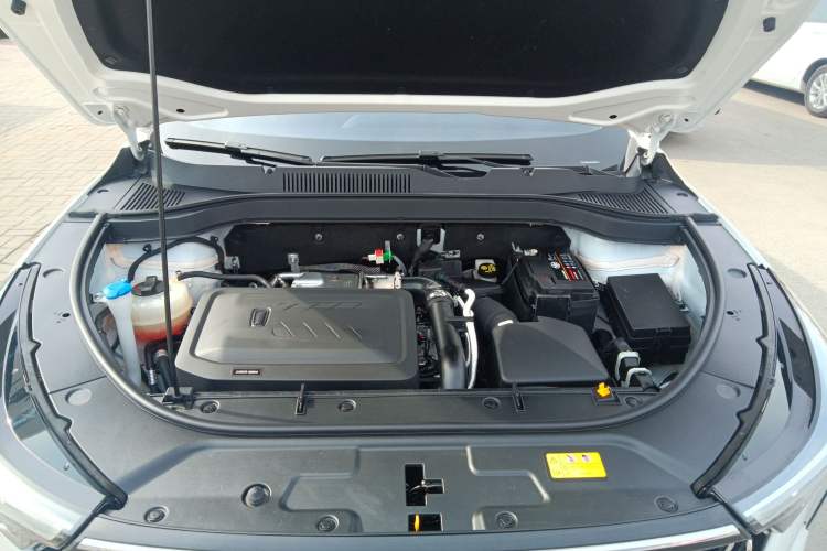 Used Bestune T55 2023 1.5T Automatic Leap Model Engine Bay