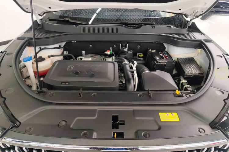 Used Bestune T55 2023 1.5T Automatic Leap Model Engine Bay