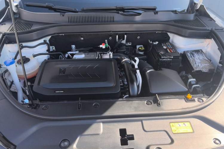Used Bestune T55 2023 1.5T Automatic Leap Model Engine Bay