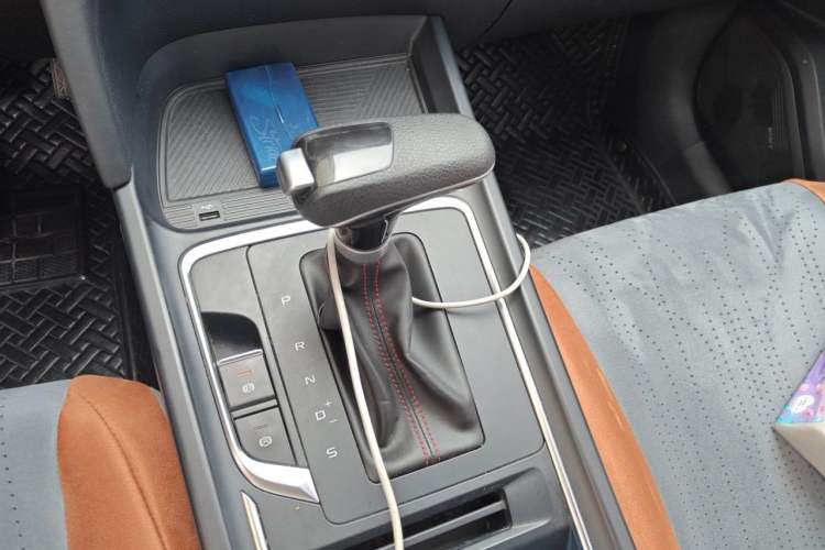 Used Bestune T55 2023 1.5T Automatic Leap Model Gear Lever