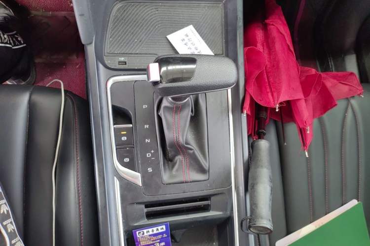 Used Bestune T55 2023 1.5T Automatic Leap Model Gear Lever