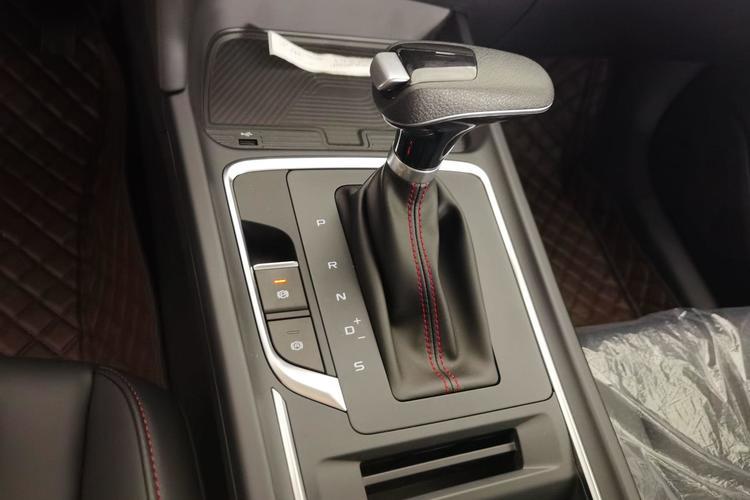 Used Bestune T55 2023 1.5T Automatic Leap Model Gear Lever