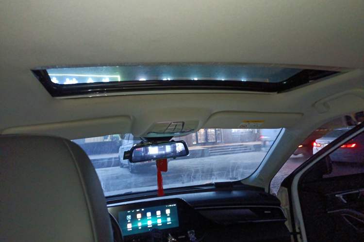 Used Bestune T55 2023 1.5T Automatic Leap Model Headliner