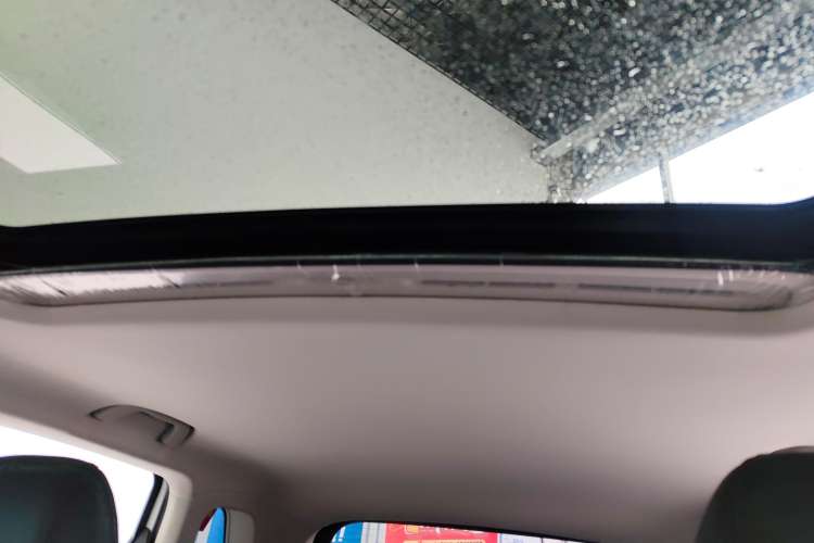 Used Bestune T55 2023 1.5T Automatic Leap Model Headliner