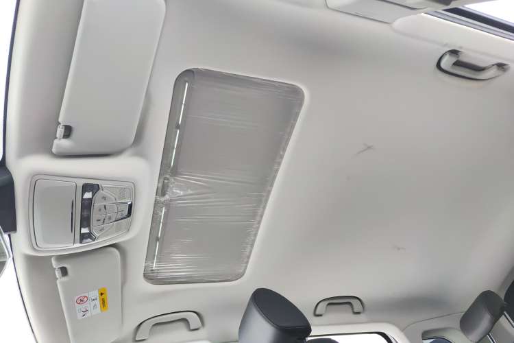 Used Bestune T55 2023 1.5T Automatic Leap Model Headliner