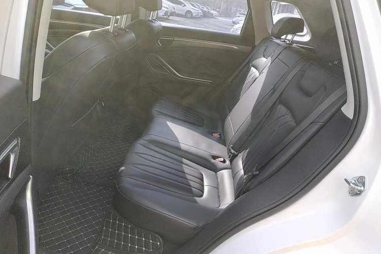 Used Bestune T55 2023 1.5T Automatic Leap Model Interior 1