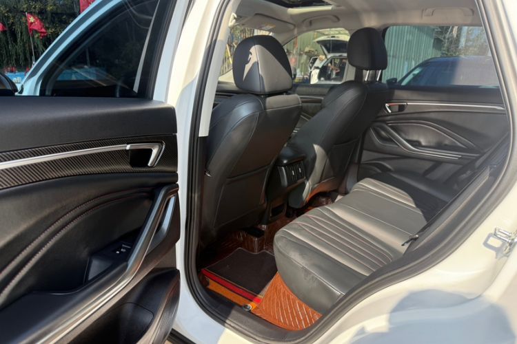 Used Bestune T55 2023 1.5T Automatic Leap Model Interior 3