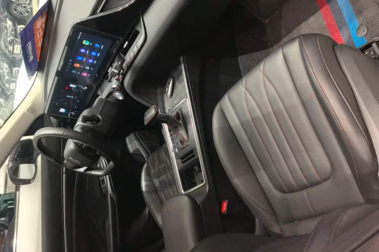 Used Bestune T55 2023 1.5T Automatic Leap Model Interior 4