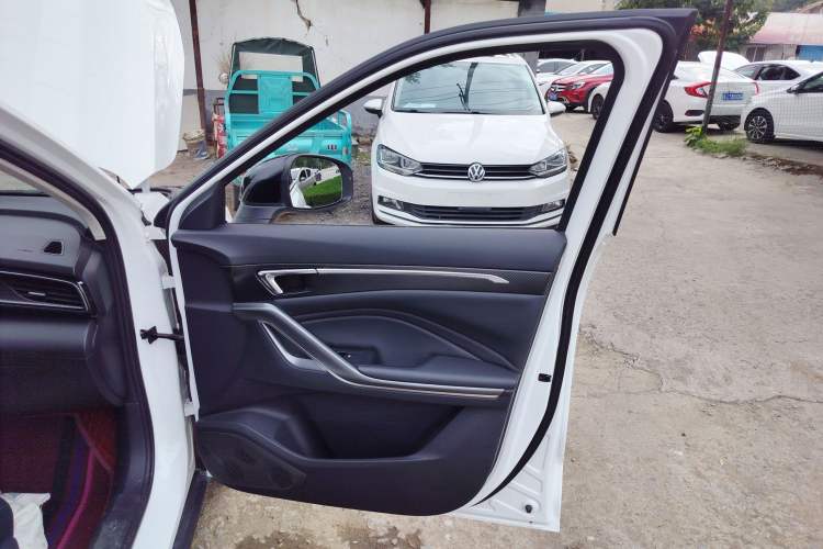 Used Bestune T55 2023 1.5T Automatic Leap Model Interior 5