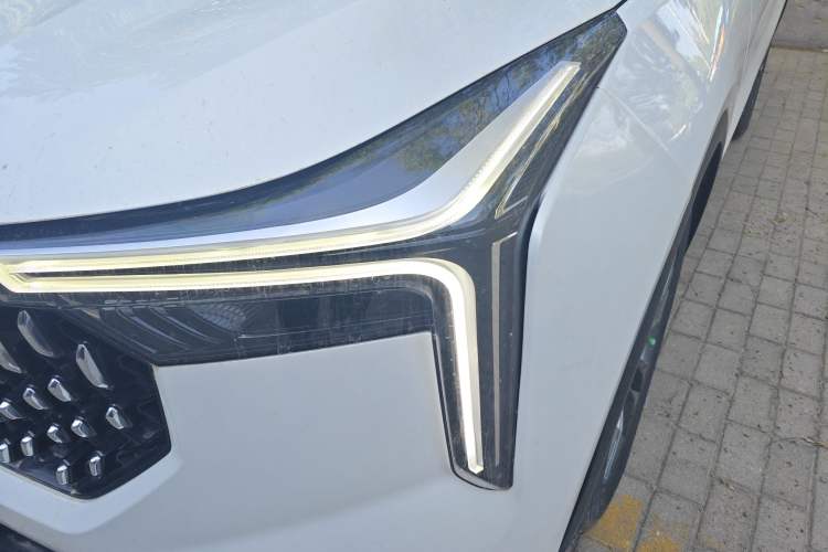 Used Bestune T55 2023 1.5T Automatic Leap Model Left Front Headlight