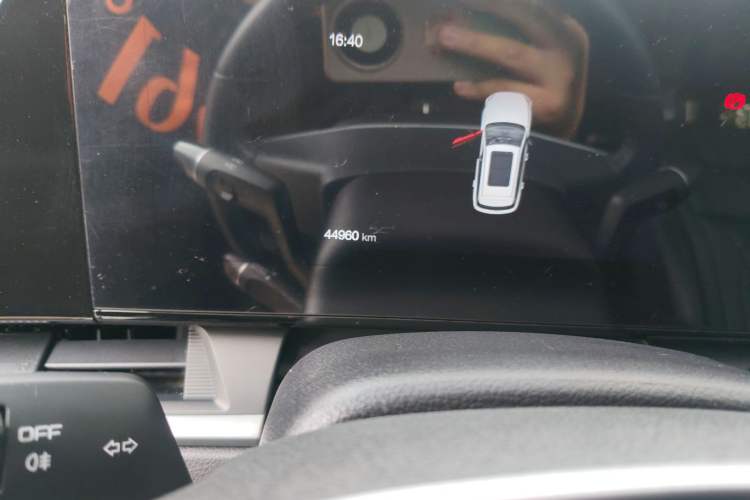 Used Bestune T55 2023 1.5T Automatic Leap Model Odometer Close Up