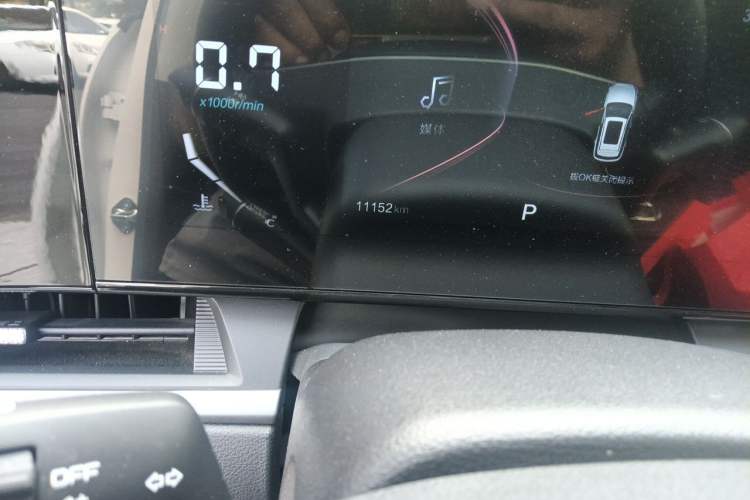 Used Bestune T55 2023 1.5T Automatic Leap Model Odometer Close Up