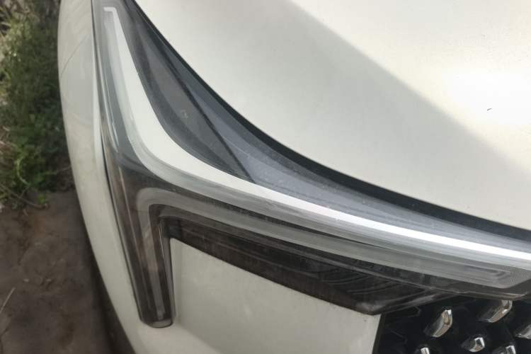 Used Bestune T55 2023 1.5T Automatic Leap Model Right Front Headlight