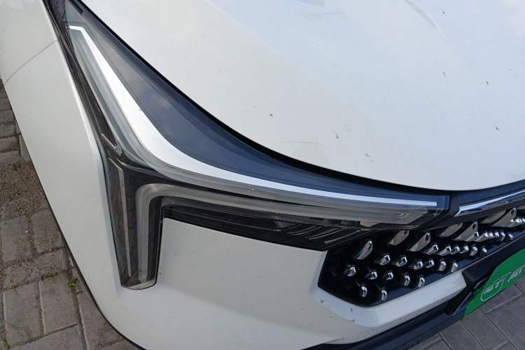 Used Bestune T55 2023 1.5T Automatic Leap Model Right Front Headlight