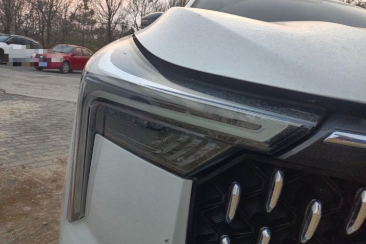 Used Bestune T55 2023 1.5T Automatic Leap Model Right Front Headlight