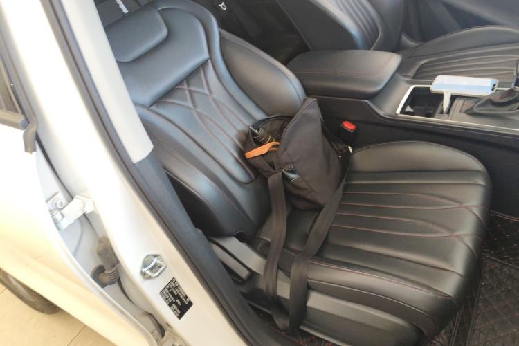 Used Bestune T55 2023 1.5T Automatic Leap Model Right Front Seat