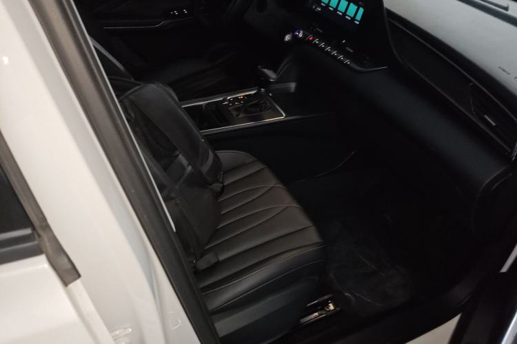 Used Bestune T55 2023 1.5T Automatic Leap Model Right Front Seat