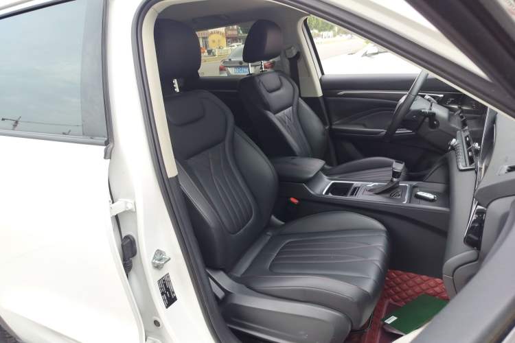 Used Bestune T55 2023 1.5T Automatic Leap Model Right Front Seat
