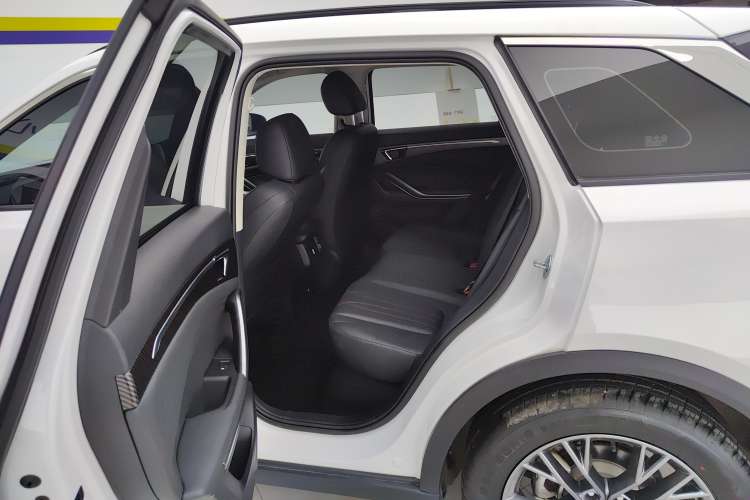 Used Bestune T55 2023 1.5T Automatic Leap Model Right Rear Seat