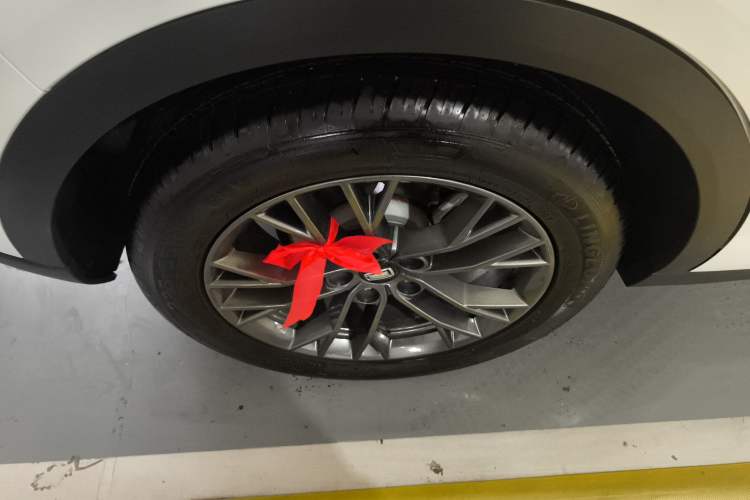 Used Bestune T55 2023 1.5T Automatic Leap Model Right Rear Wheel Hub