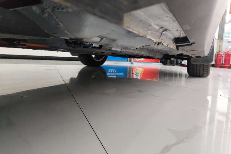 Used Bestune T55 2023 1.5T Automatic Leap Model Right Side Sill