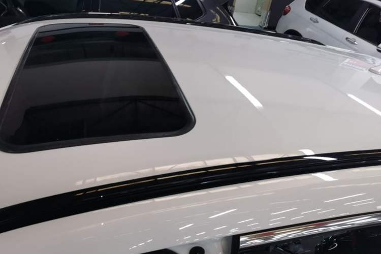 Used Bestune T55 2023 1.5T Automatic Leap Model Roof