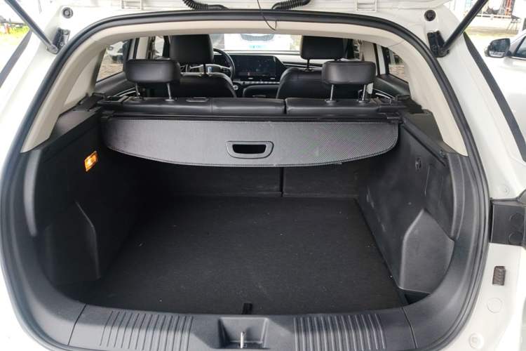 Used Bestune T55 2023 1.5T Automatic Leap Model Trunk