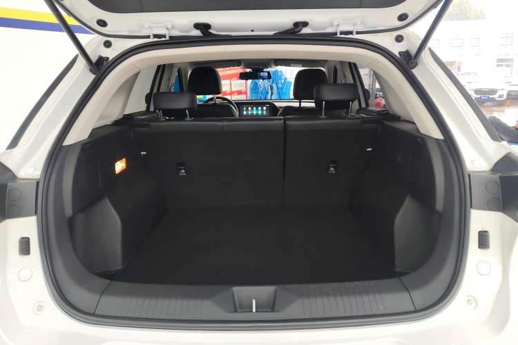 Used Bestune T55 2023 1.5T Automatic Leap Model Trunk