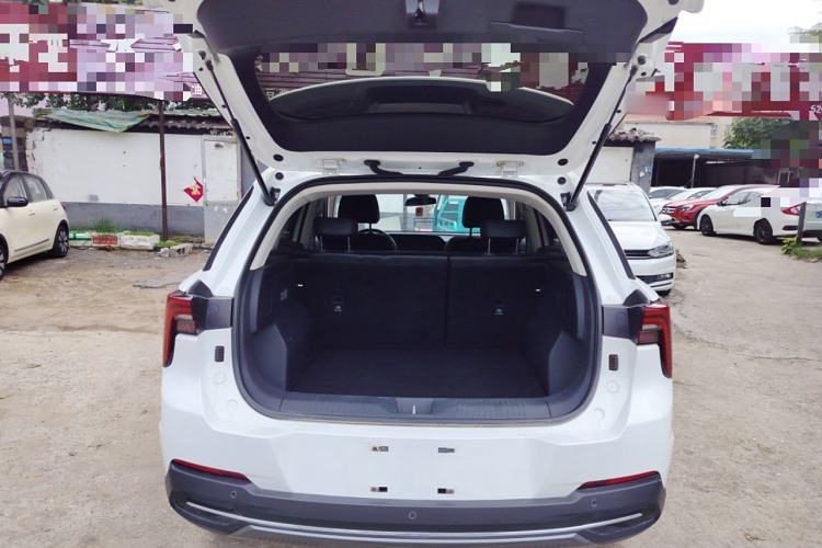 Used Bestune T55 2023 1.5T Automatic Leap Model Trunk